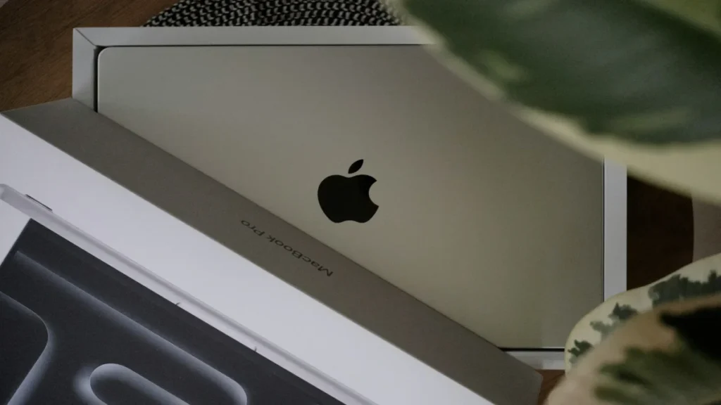 Apple MacBook Pro 14 